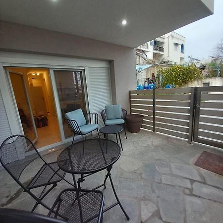 Elenis House Apartamento Néa Péramos Exterior foto