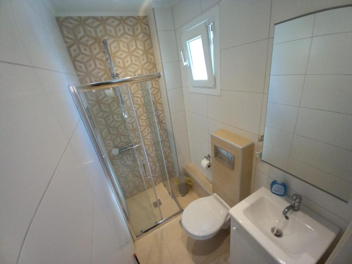 Elenis House Apartamento Néa Péramos Exterior foto